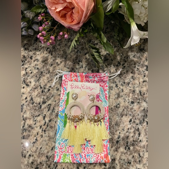 NWT Lilly Pulitzer Earrings with Lilly Pulitzer Dust Bag - Picture 2 of 3
